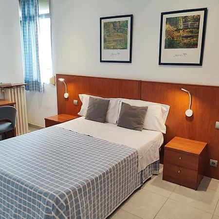 Hostal Cervantes Мадрид Екстер'єр фото