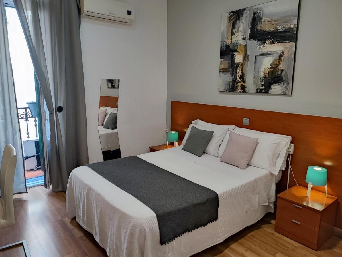 Hostal Cervantes Мадрид Екстер'єр фото