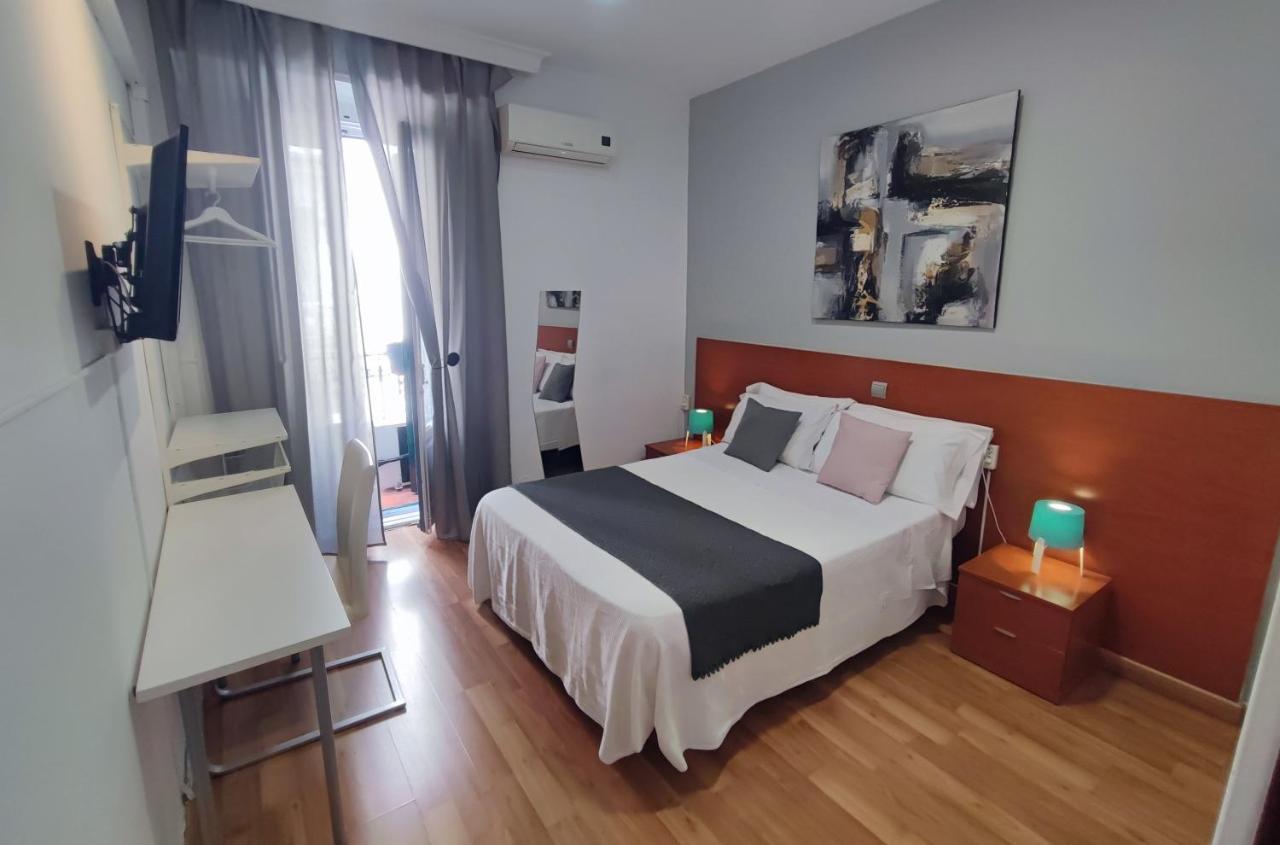 Hostal Cervantes Мадрид Екстер'єр фото