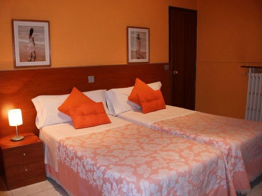 Hostal Cervantes Мадрид Екстер'єр фото