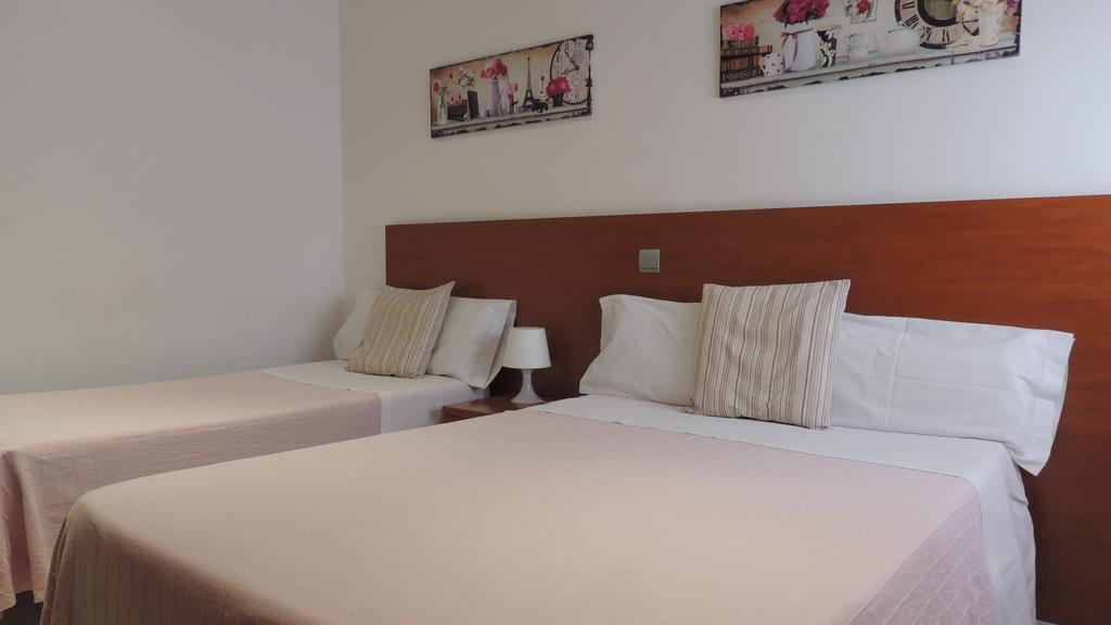 Hostal Cervantes Мадрид Екстер'єр фото