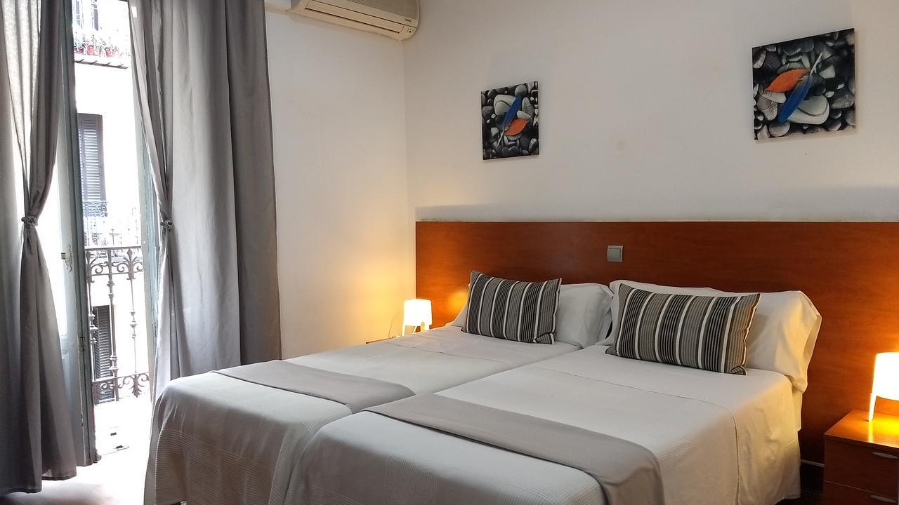 Hostal Cervantes Мадрид Екстер'єр фото